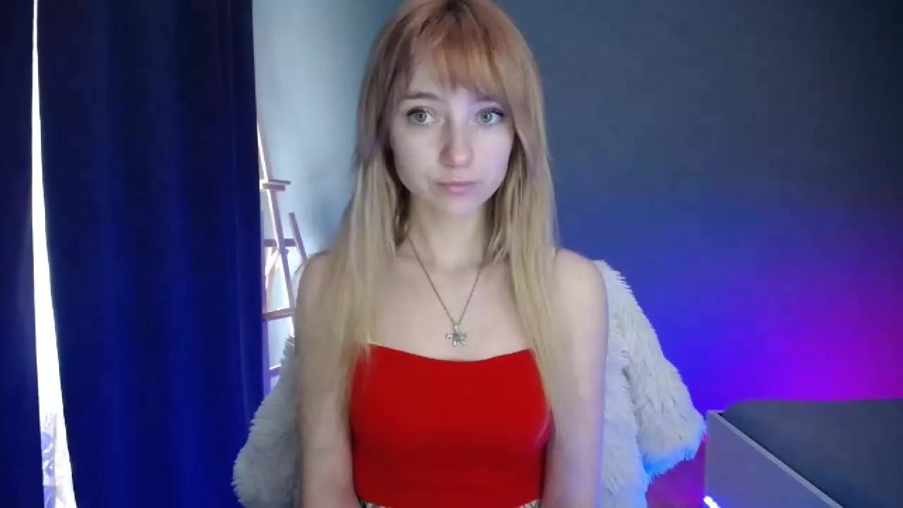 LuciaGorgeous on Streamray 
