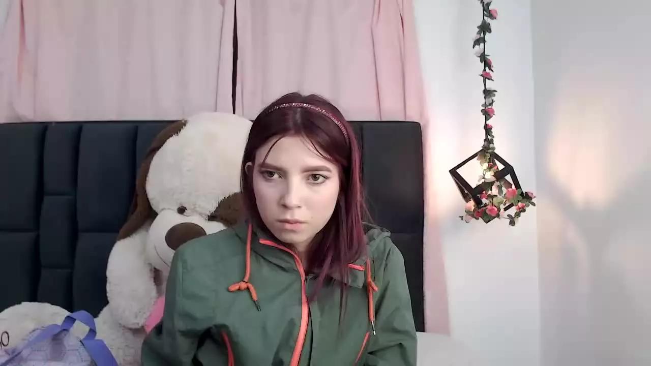 madison_bronw8 on Streamray 