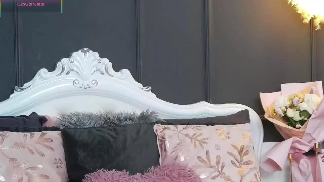 MaggieQuinn on Streamray 