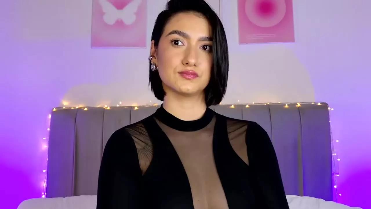 ManuelaHall on Streamray 