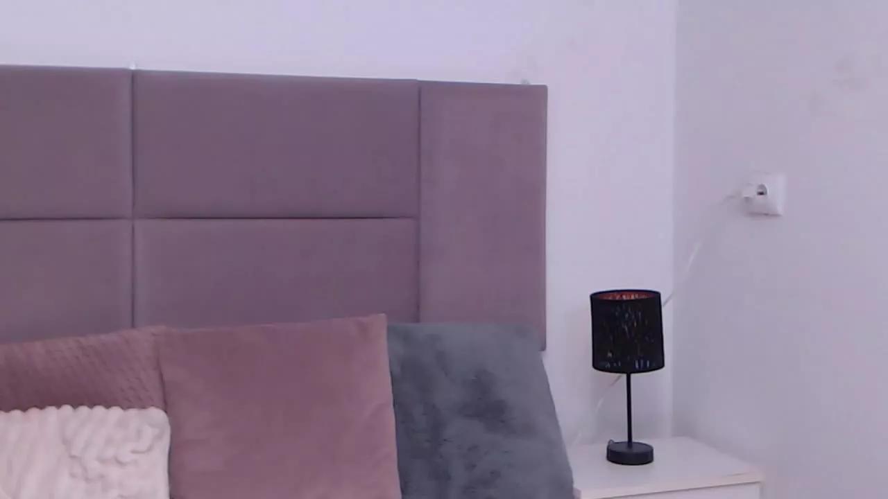 MiryamInes on Streamray 