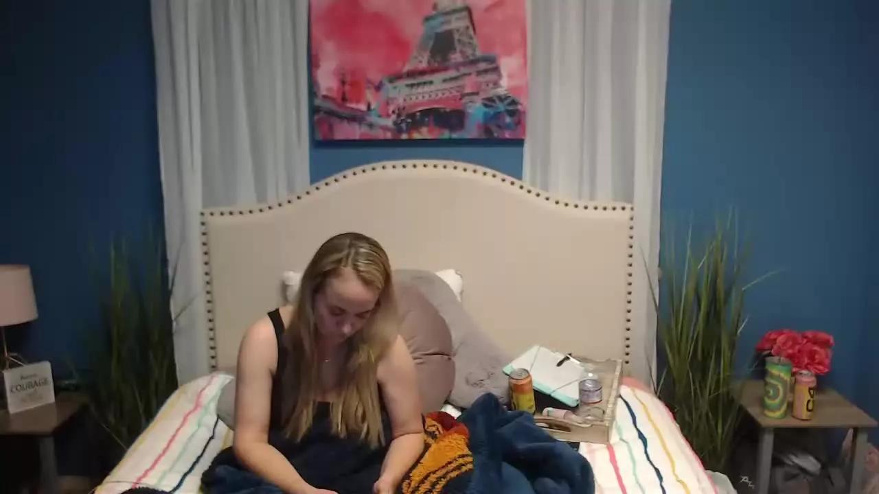 NaomiSky on Streamray 