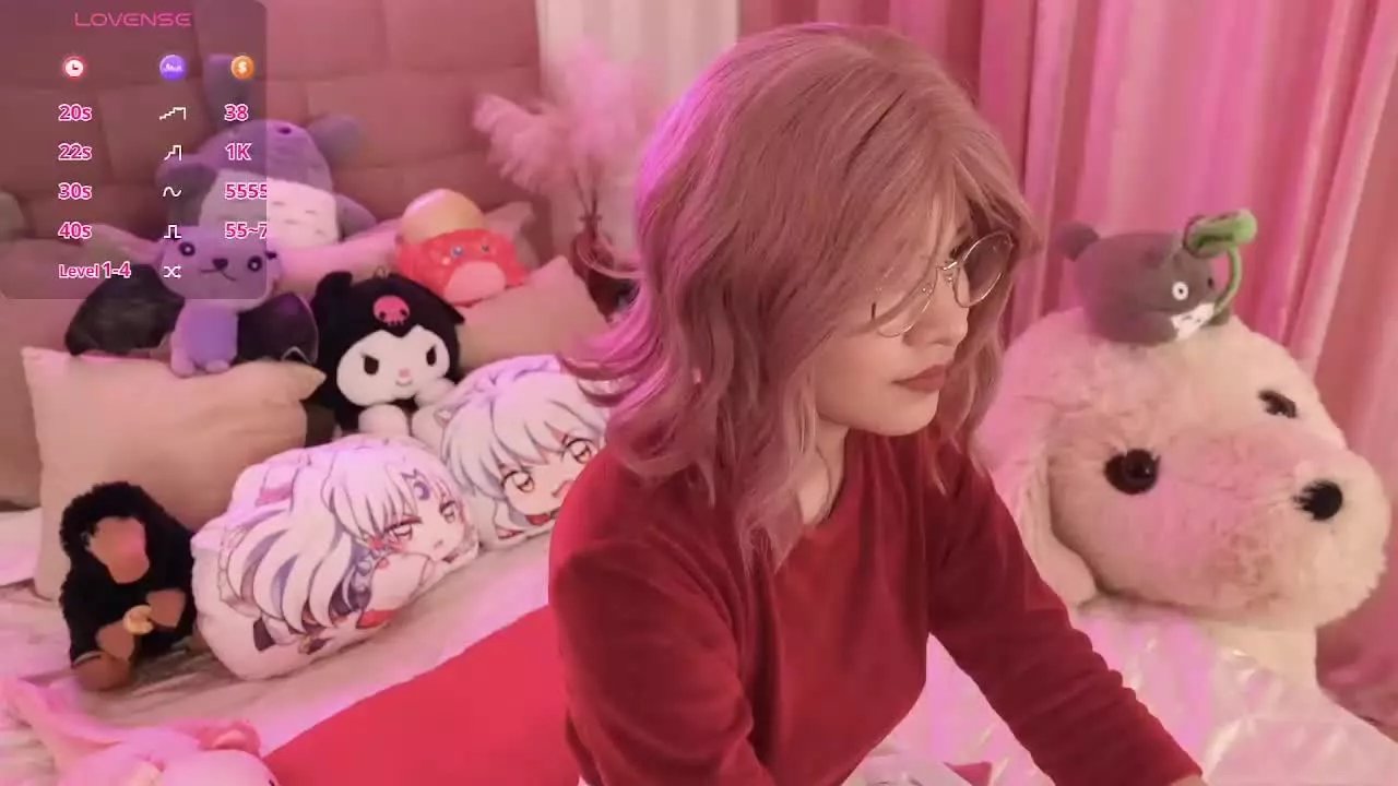 Offline NataliaNovak on Streamray