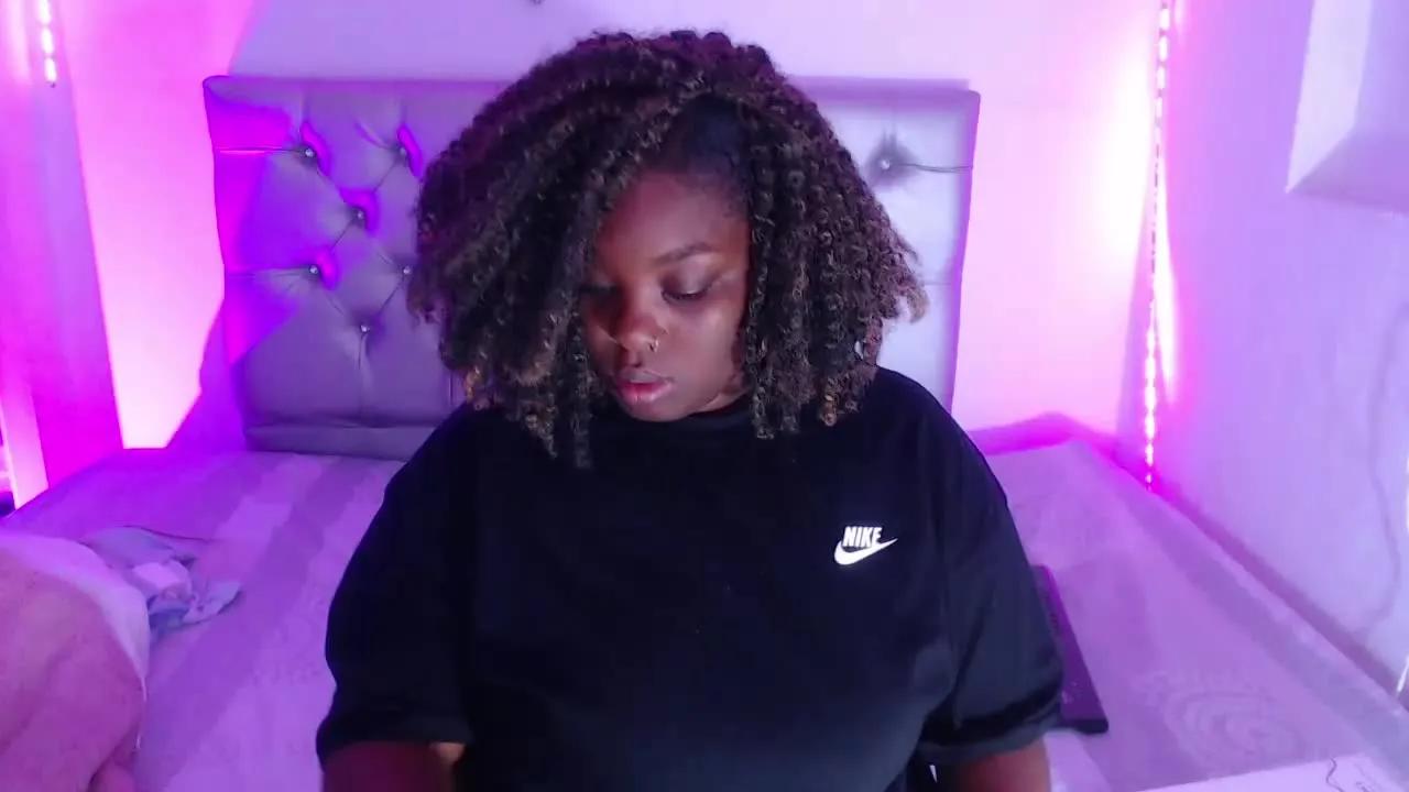 NeighborMoans1 on Streamray