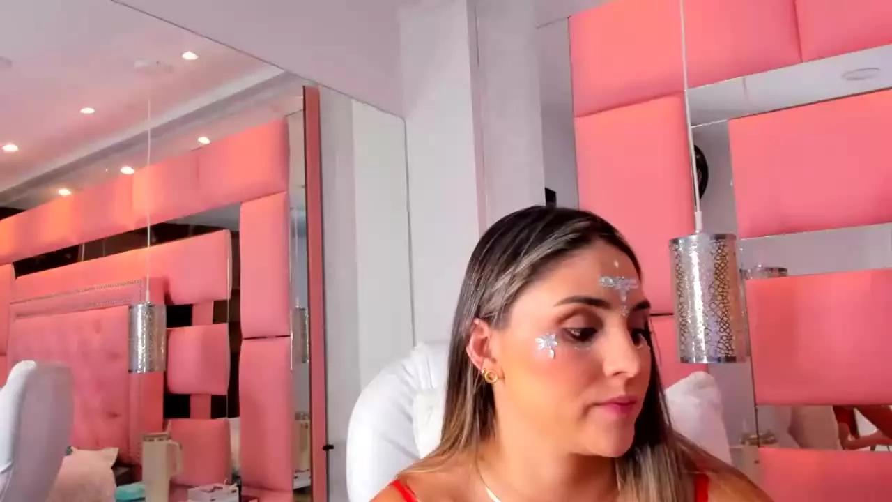 NinaFrost on Streamray 