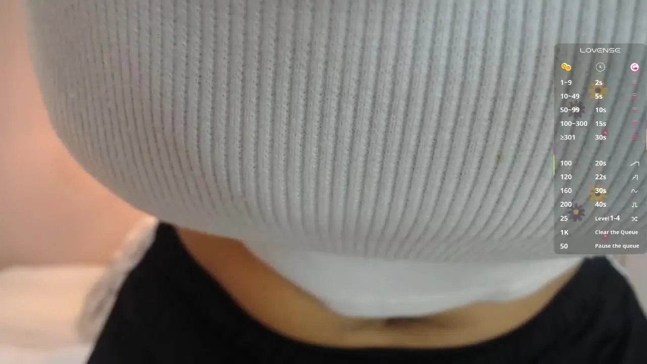 Offline SavannahCruz on Streamray