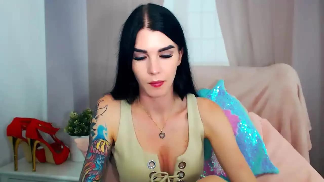 SofiaBrunett on Streamray