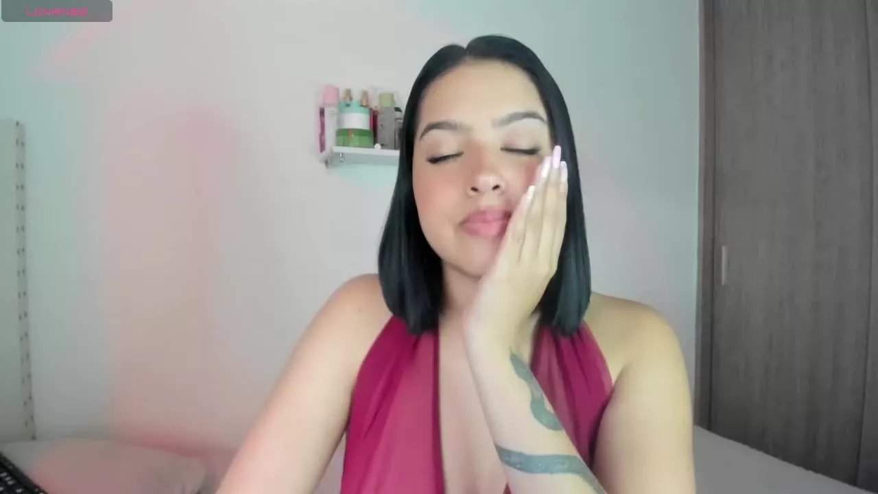 Offline SophiiaGarcia on Streamray