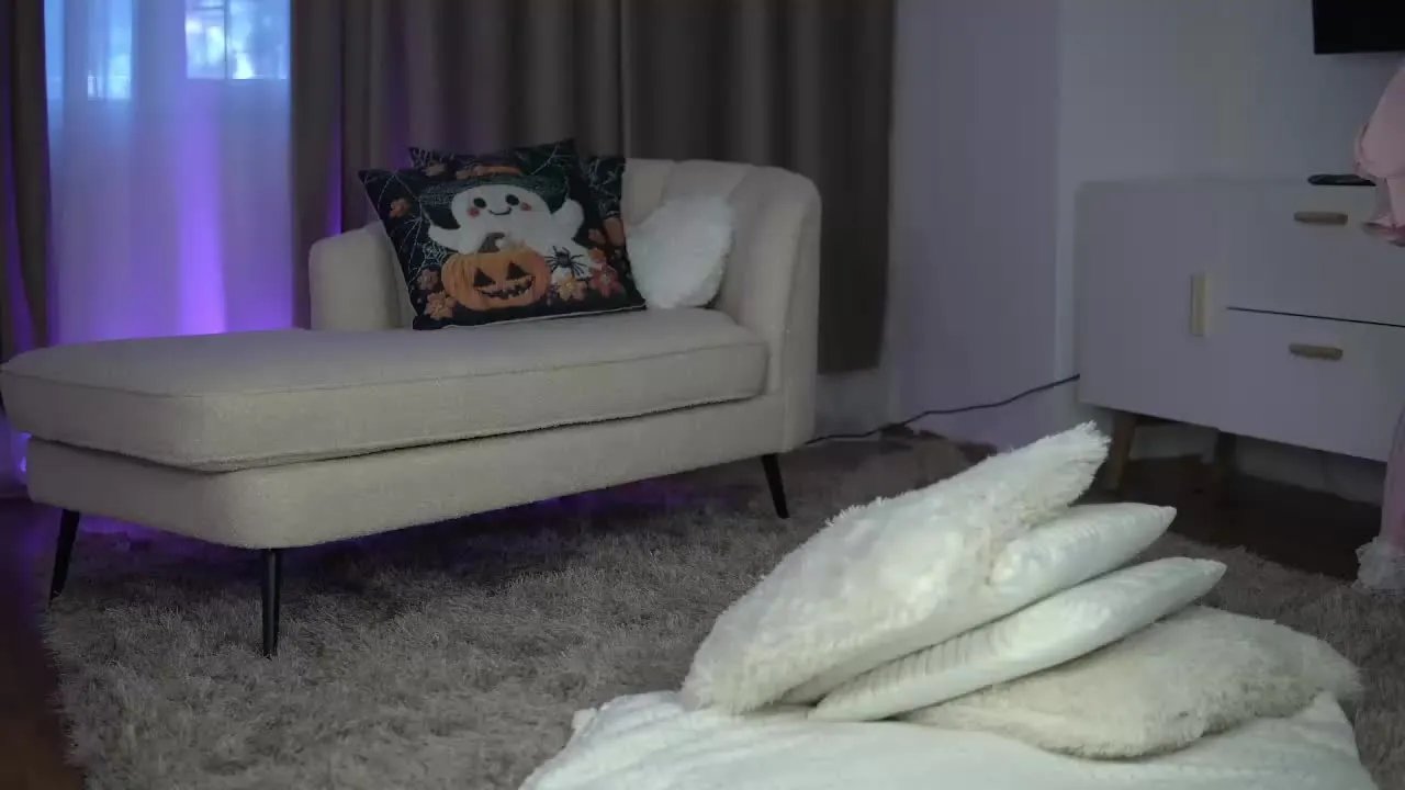 TiffanyMaze on Streamray 