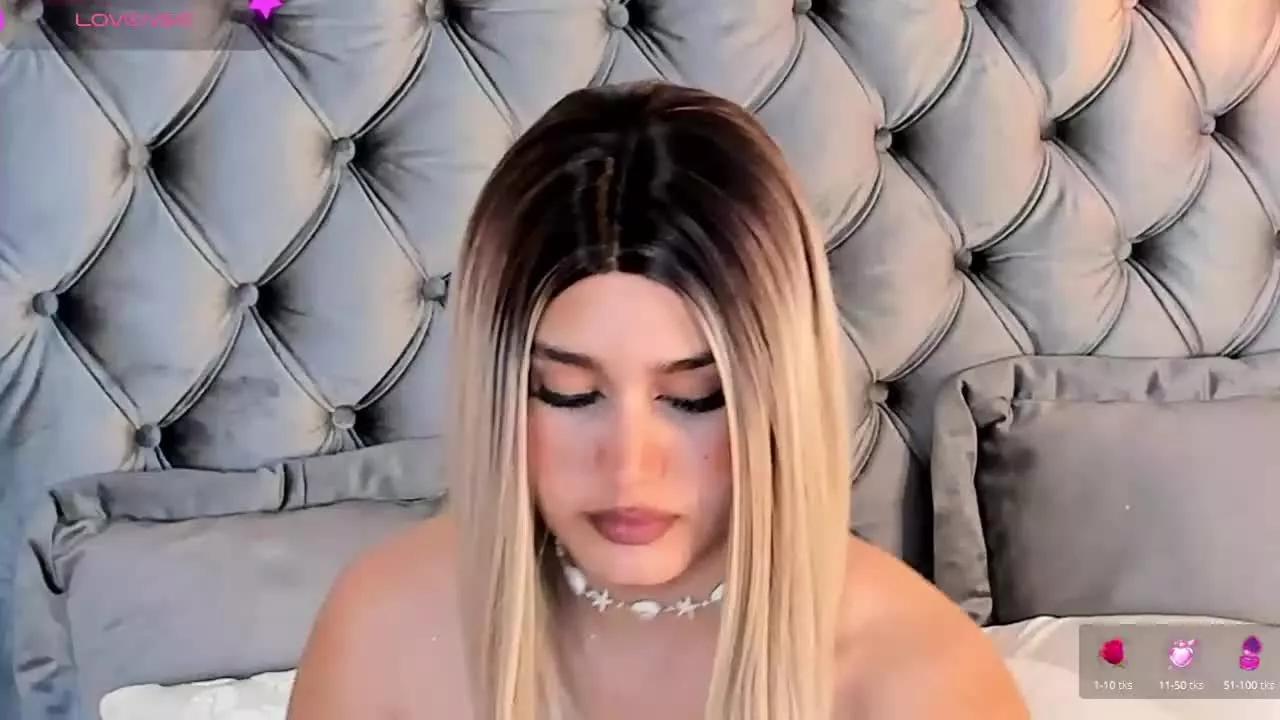 ValeriaGates on Streamray 