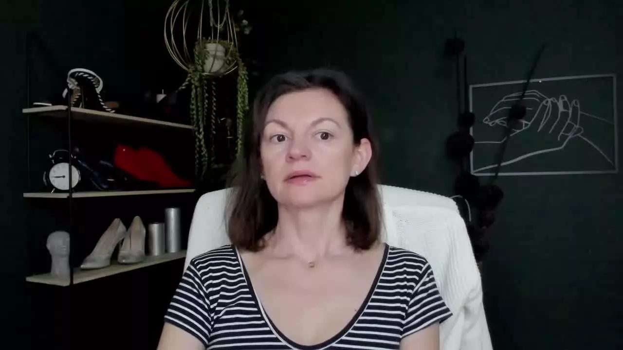 Freechat VivianTasty on Streamray