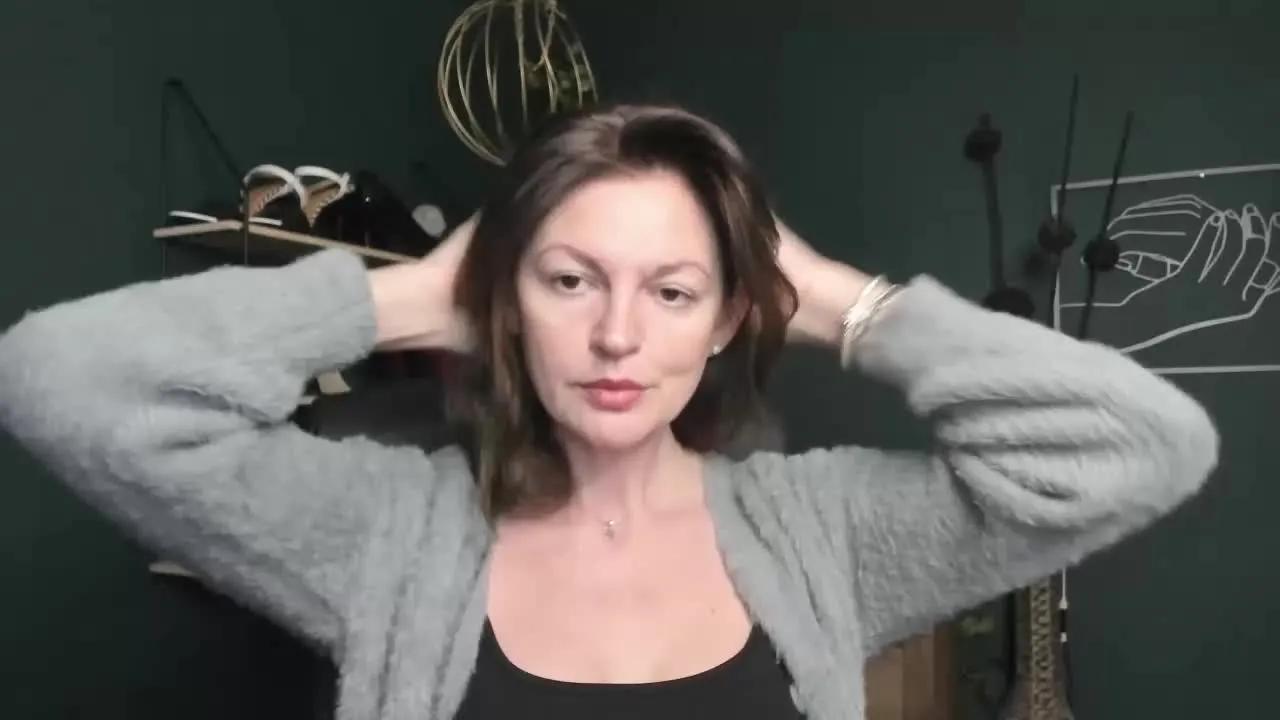 Freechat VivianTasty on Streamray