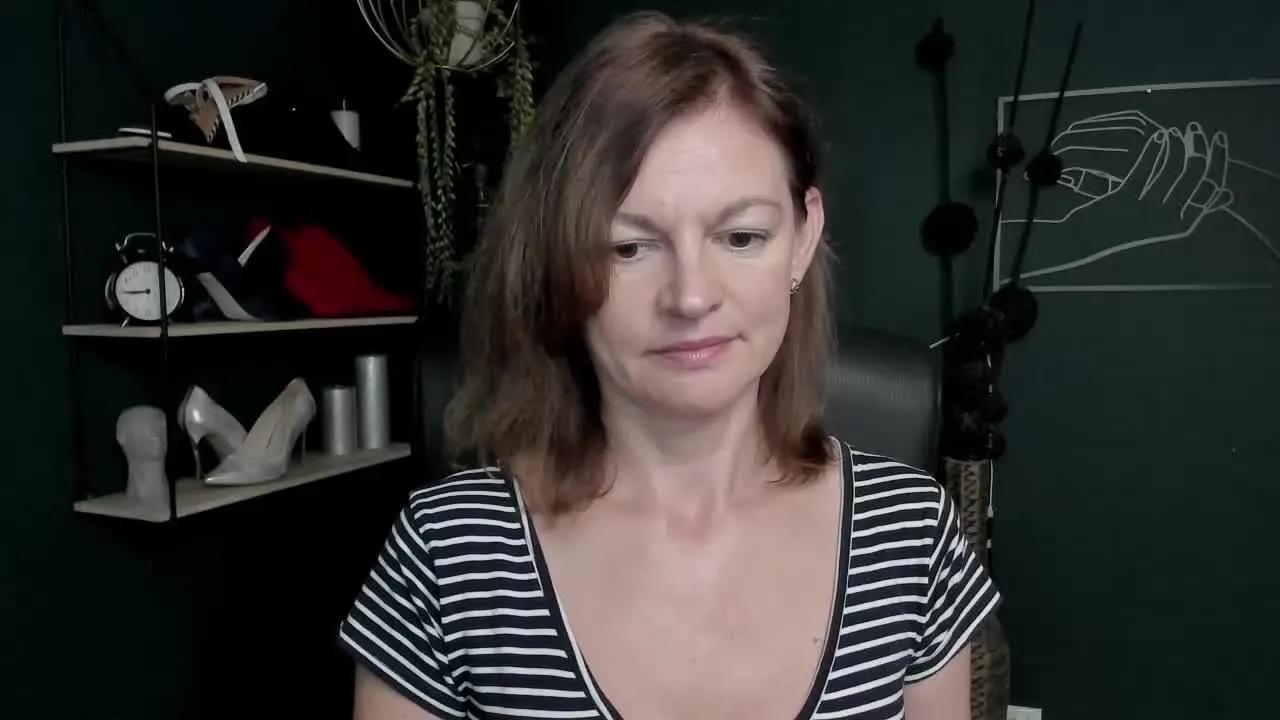 Freechat VivianTasty on Streamray