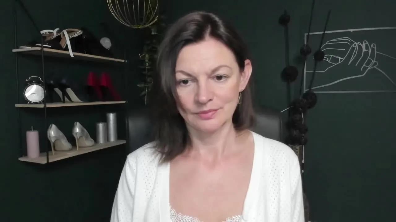 Freechat VivianTasty on Streamray