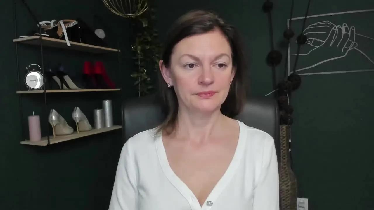 Freechat VivianTasty on Streamray