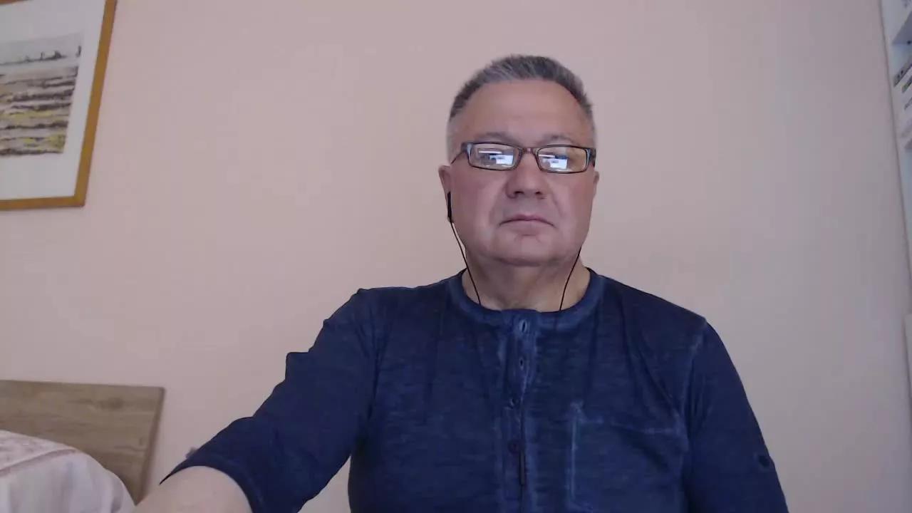 YOU6me on Streamray 