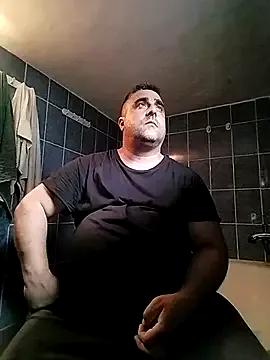 ADRIAN_ADI40 on StripChat 
