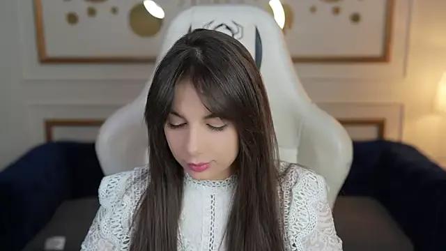 Alisa054 on StripChat 