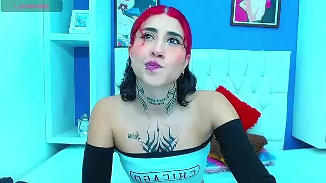 aliss-diaz on StripChat 