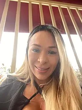 AmyWillss on StripChat 