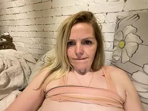 Angel_girllovemy on StripChat 