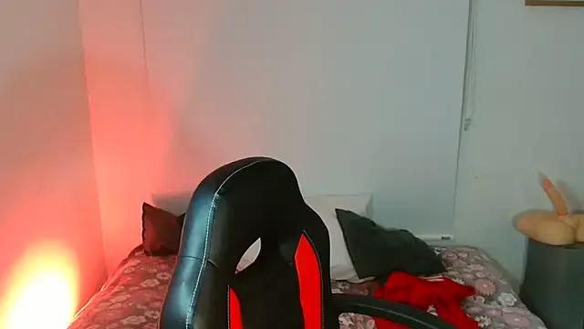 Catamilf77 on StripChat 
