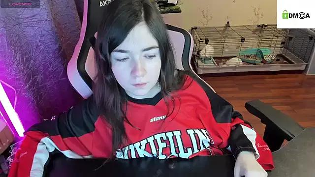 Crazy_forest_fairy on StripChat 