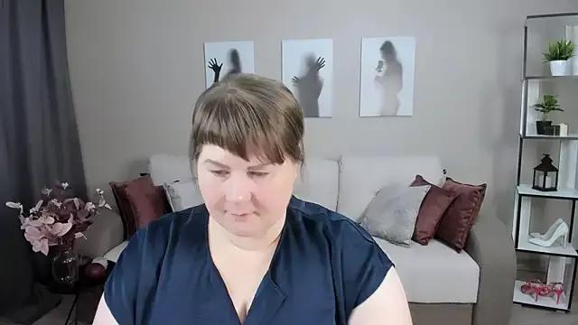 CrystalStar on StripChat 