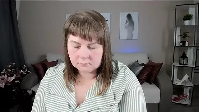 CrystalStar on StripChat 