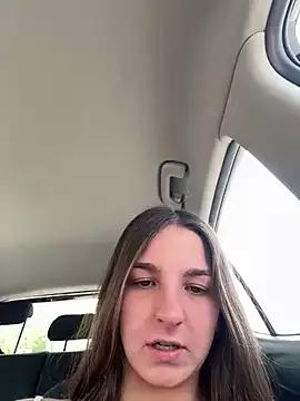DoriDeluxe66 on StripChat 