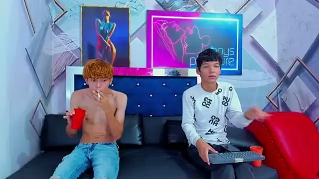 franyer_and_guys on StripChat 