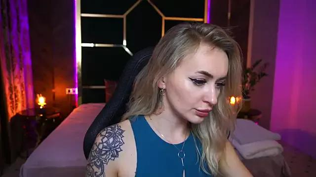 GraceCandy on StripChat 