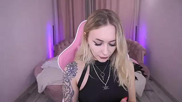 GraceCandy on StripChat 