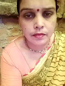 HOTSIYA21 on StripChat 
