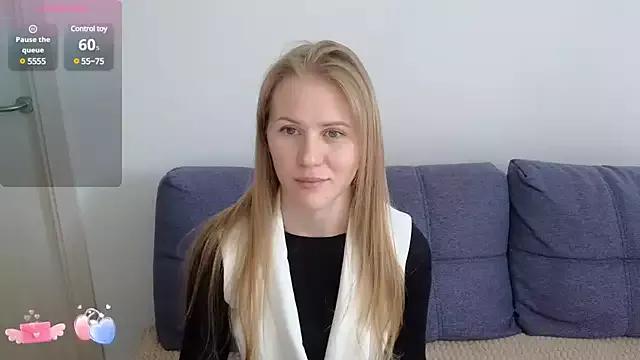IsabelAllen on StripChat 
