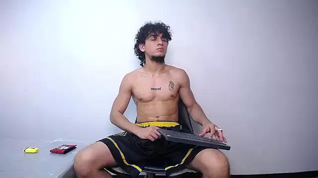 JackesTaylor on StripChat 
