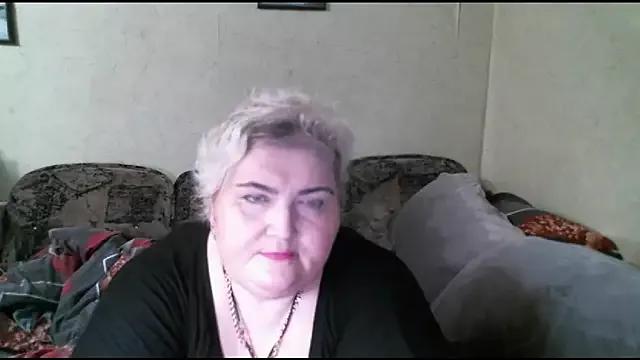 Lana555 on StripChat 