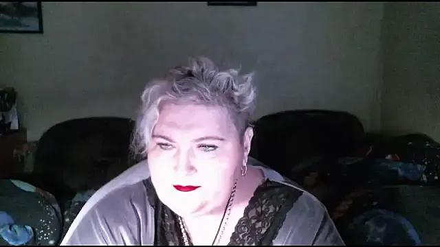 Lana555 on StripChat 