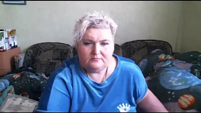 Lana555 on StripChat 