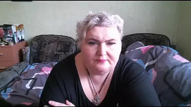 Lana555 on StripChat 