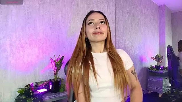 LanaMills_ on StripChat 