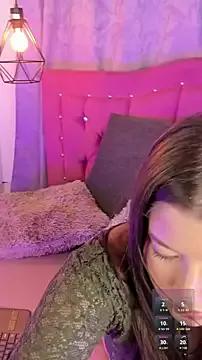 Lia_little18 on StripChat 