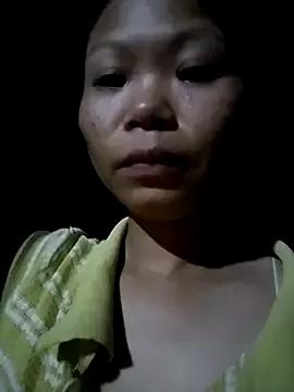 LinhNa999 on StripChat 