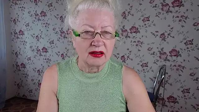 Maya_Mayflower on StripChat 