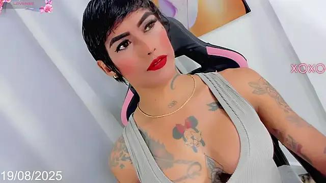 Nella_Dolls on StripChat 