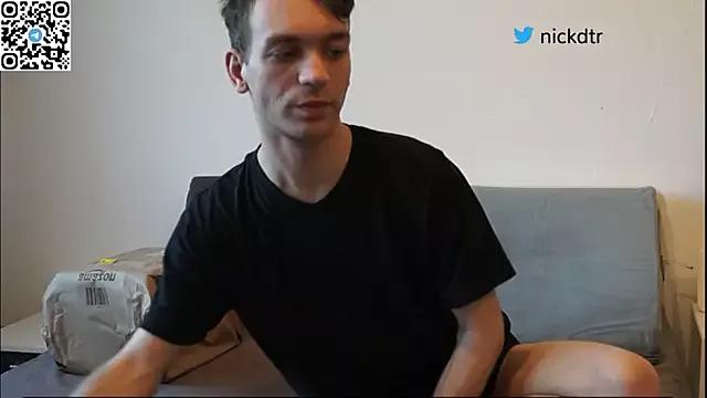 nickdtr on StripChat 