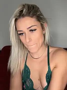 petrouchkaaa_ on StripChat 