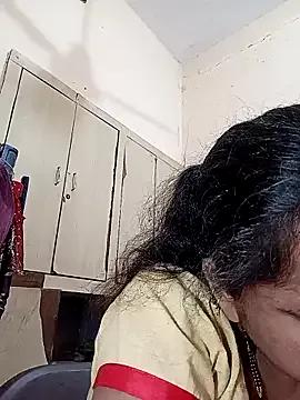 reemacouple007 on StripChat 