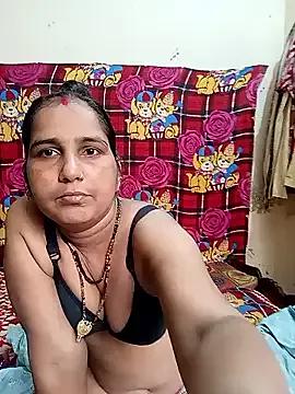 reemacouple007 on StripChat 