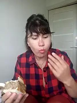ROXOLANAA_SEXY on StripChat 